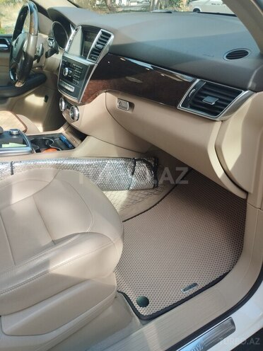 Mercedes ML 250 4MATIC 2015, 260,000 km - 2.2 l - Bakı