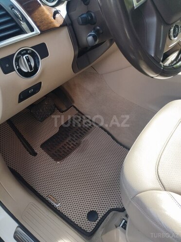 Mercedes ML 250 4MATIC 2015, 260,000 km - 2.2 l - Bakı