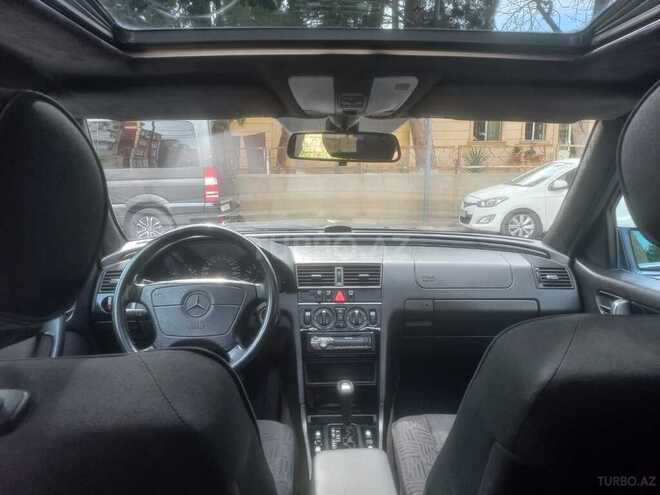 Mercedes C 240 1999, 264,000 km - 2.4 l - Bakı