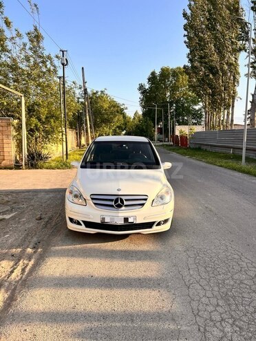 Mercedes B 170 2006, 129,784 km - 1.7 л - Ağcabədi