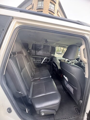 Toyota Land Cruiser Prado 2016, 128,453 km - 3.0 l - Bakı