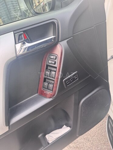 Toyota Land Cruiser Prado 2016, 128,453 km - 3.0 l - Bakı