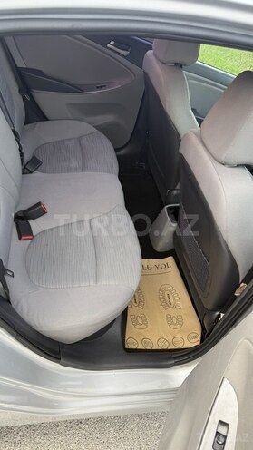 Hyundai Accent 2015, 172,000 km - 1.6 l - Bakı