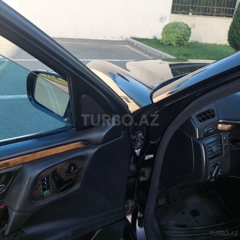 Mercedes C 240 1998, 265,000 km - 2.4 л - Bakı