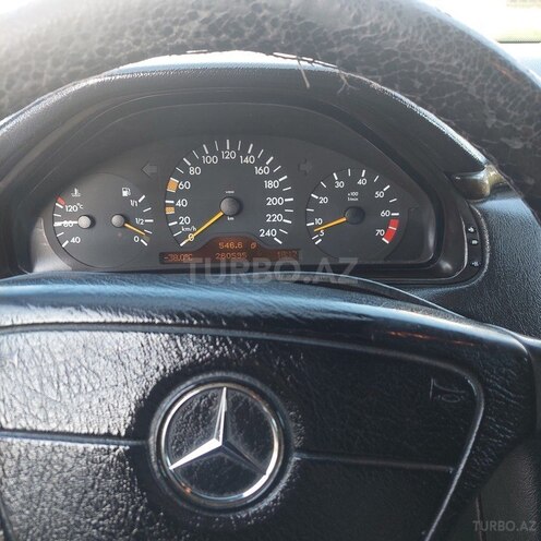 Mercedes C 240 1998, 265,000 km - 2.4 л - Bakı