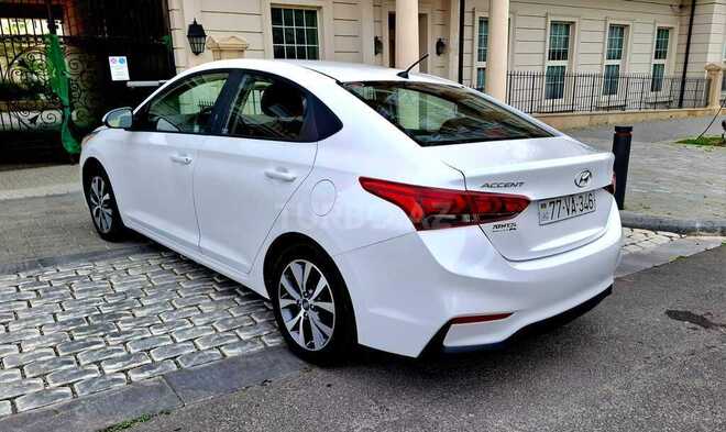 Hyundai Accent 2018, 109,435 km - 1.6 л - Bakı