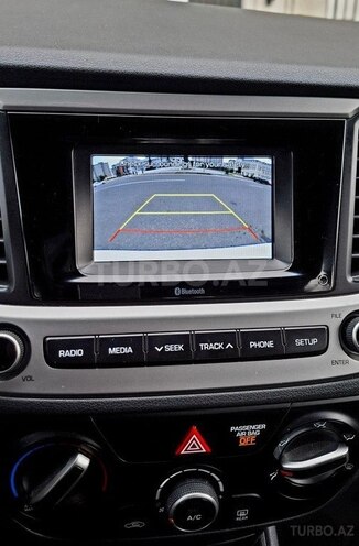 Hyundai Accent 2018, 109,435 km - 1.6 л - Bakı