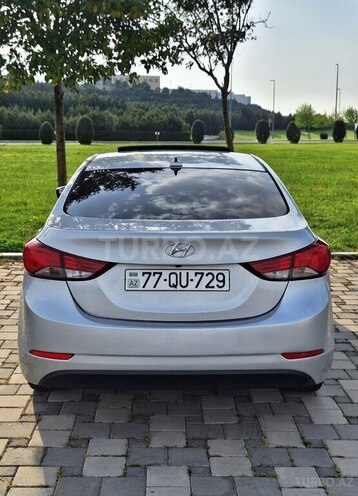 Hyundai Elantra 2015, 86,000 km - 1.8 l - Bakı