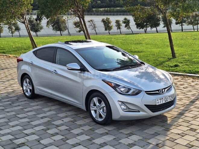 Hyundai Elantra 2015, 86,000 km - 1.8 l - Bakı