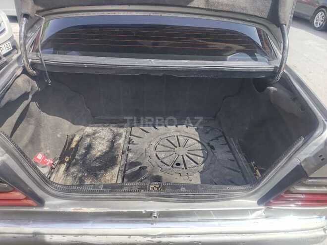Mercedes E 300 d 1991, 369,000 km - 3.0 л - Bakı