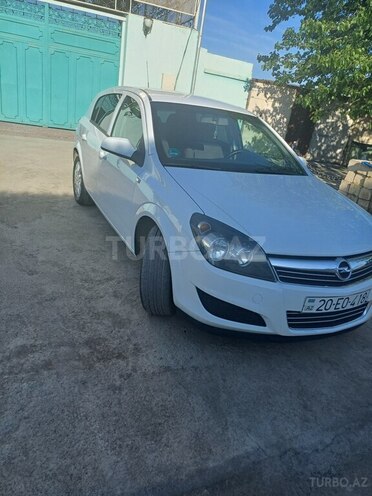 Opel Astra 2009, 170,000 km - 1.4 l - Şəmkir