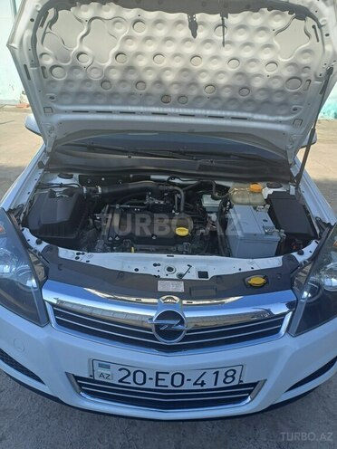 Opel Astra 2009, 170,000 km - 1.4 l - Şəmkir