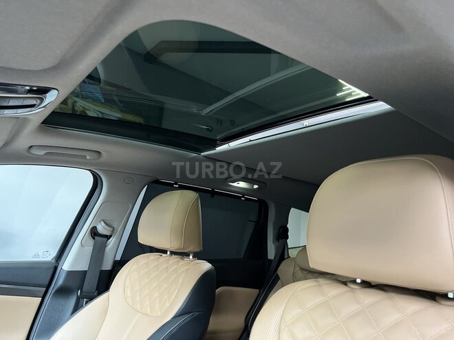 Hyundai Santa Fe-16