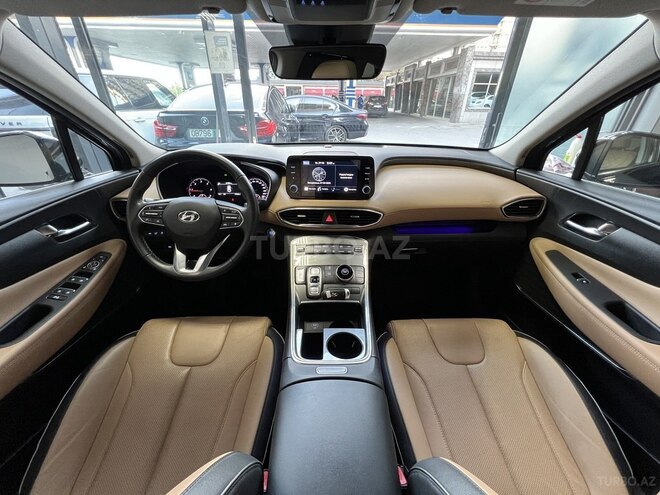 Hyundai Santa Fe-12