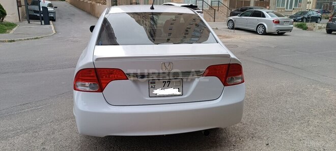 Honda Civic 2010, 379,000 km - 1.3 л - Bakı