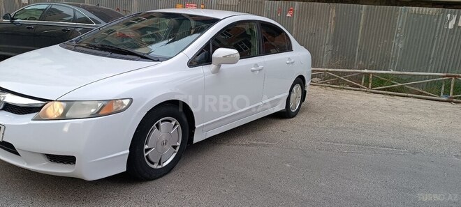 Honda Civic 2010, 379,000 km - 1.3 л - Bakı