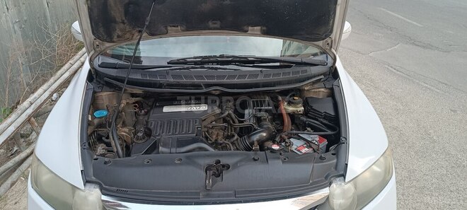 Honda Civic 2010, 379,000 km - 1.3 л - Bakı