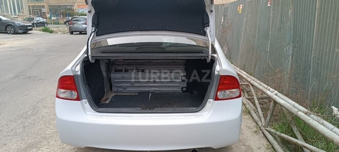 Honda Civic 2010, 379,000 km - 1.3 л - Bakı