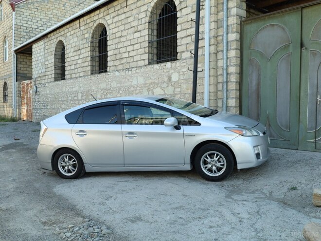 Toyota Prius 2009, 300,000 km - 1.8 л - Gəncə