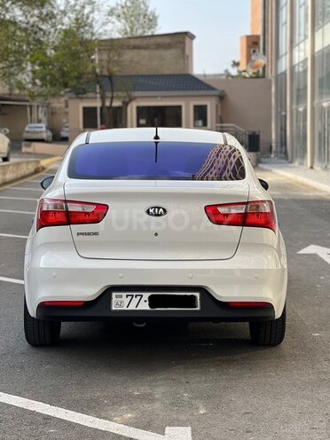 Kia Rio 2017, 174,000 km - 1.4 l - Bakı