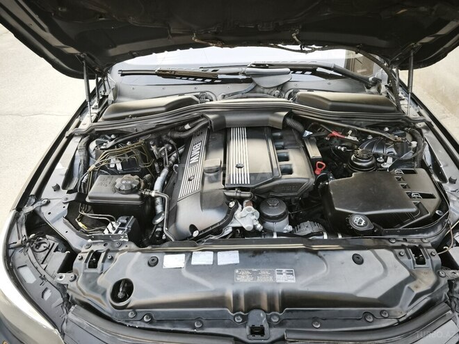 BMW 530 2004, 374,000 km - 3.0 l - Bakı