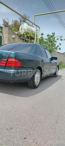 Mercedes E 230 1996, 390,642 km - 2.3 l - Bakı