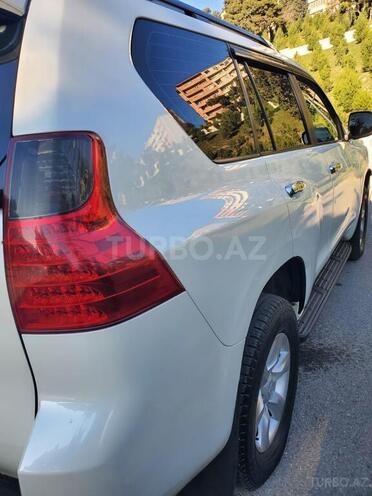 Toyota Land Cruiser Prado 2012, 215,000 km - 2.7 l - Bakı