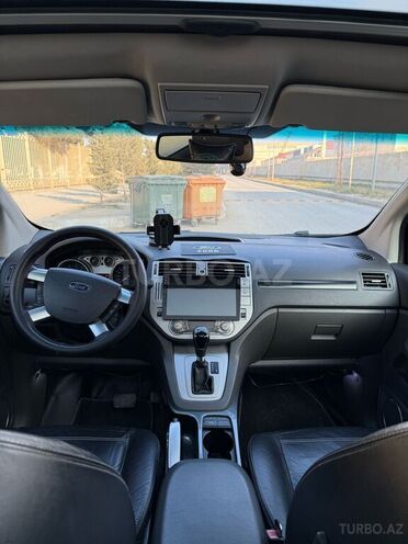 Ford Kuga 2010, 233,000 km - 2.5 l - Bakı