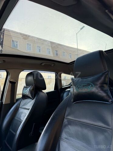 Ford Kuga 2010, 233,000 km - 2.5 l - Bakı