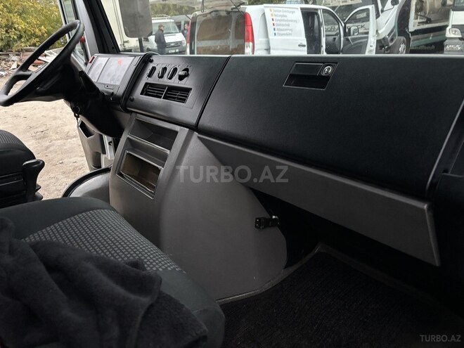Mercedes Atego 818 2006, 263,876 km - 4.3 l - Bakı