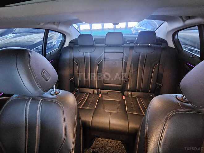 BMW 520 2018, 111,000 km - 2.0 l - Gəncə