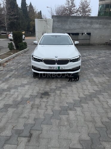 BMW 520 2018, 111,000 km - 2.0 l - Gəncə