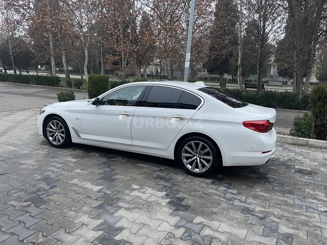 BMW 520 2018, 111,000 km - 2.0 l - Gəncə