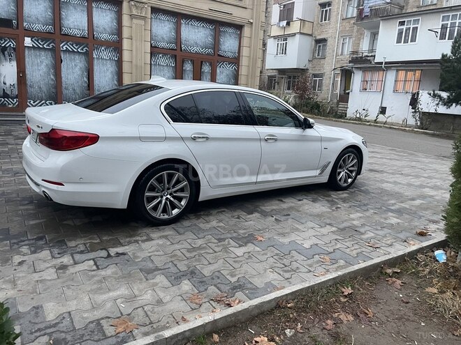 BMW 520 2018, 111,000 km - 2.0 l - Gəncə