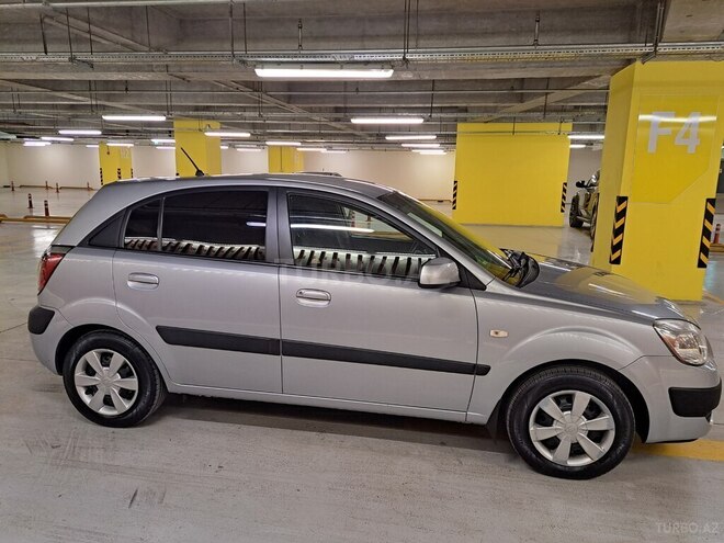 Kia Rio 2005, 210,000 km - 1.4 l - Gəncə
