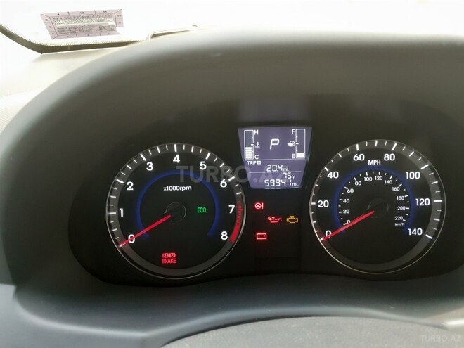 Hyundai Accent 2016, 90,000 km - 1.6 l - Bakı