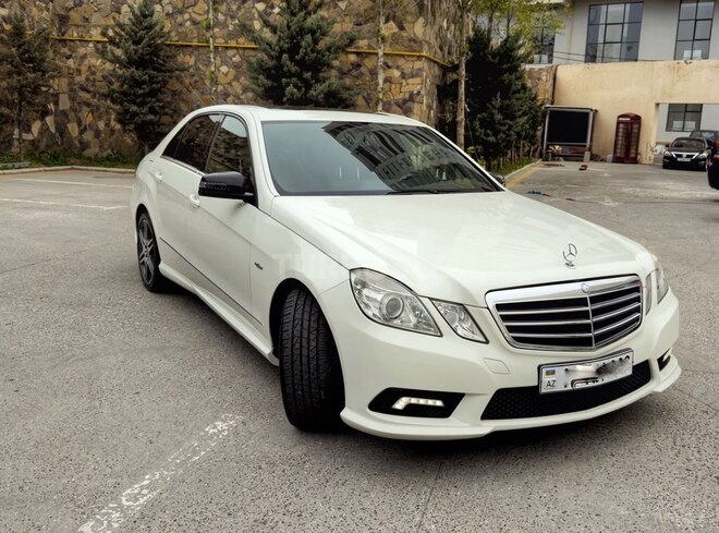 Mercedes E 350 d 2011, 195,000 km - 3.0 l - Bakı