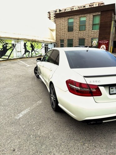 Mercedes E 350 d 2011, 195,000 km - 3.0 l - Bakı