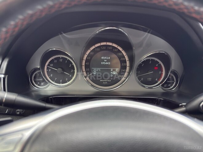 Mercedes E 350 d 2011, 195,000 km - 3.0 l - Bakı