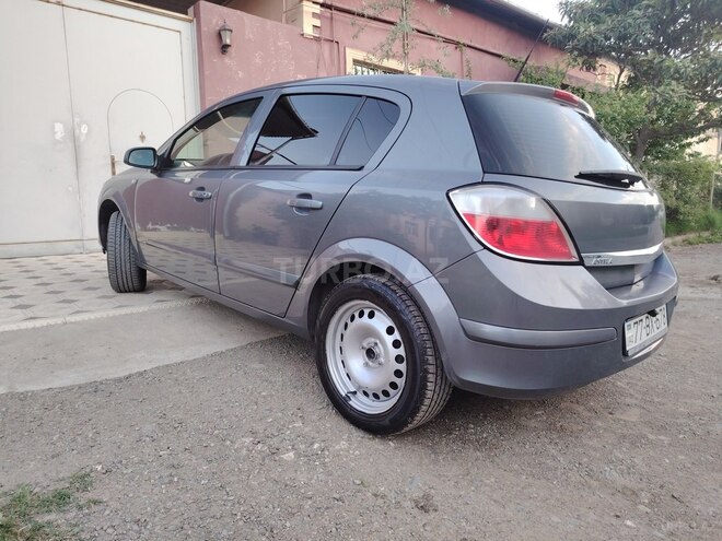 Opel Astra 2006, 332,000 km - 1.4 l - Gəncə