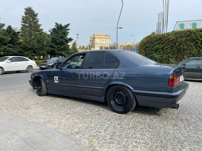 BMW 525 1993, 470,000 km - 2.5 l - Bakı