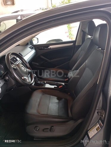 Volkswagen Passat (North America) 2013, 178,000 km - 2.5 l - Bakı