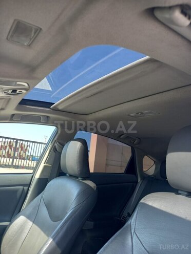 Toyota Prius 2011, 180,000 km - 1.8 l - Bakı