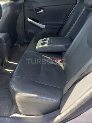Toyota Prius 2011, 180,000 km - 1.8 l - Bakı