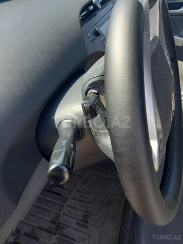 Toyota Prius 2011, 180,000 km - 1.8 l - Bakı