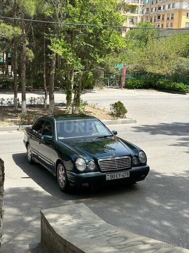 Mercedes E 320 1996, 274,000 km - 3.2 l - Bakı
