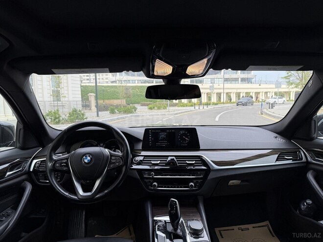 BMW 530-8