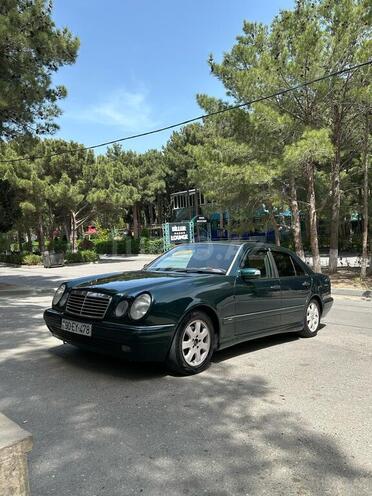 Mercedes E 320 1996, 274,000 km - 3.2 l - Bakı