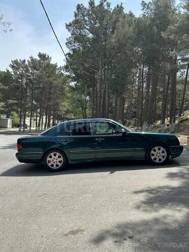 Mercedes E 320 1996, 274,000 km - 3.2 l - Bakı
