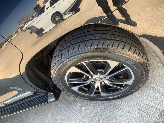Toyota Land Cruiser 2020, 74,000 km - 4.6 l - Bakı